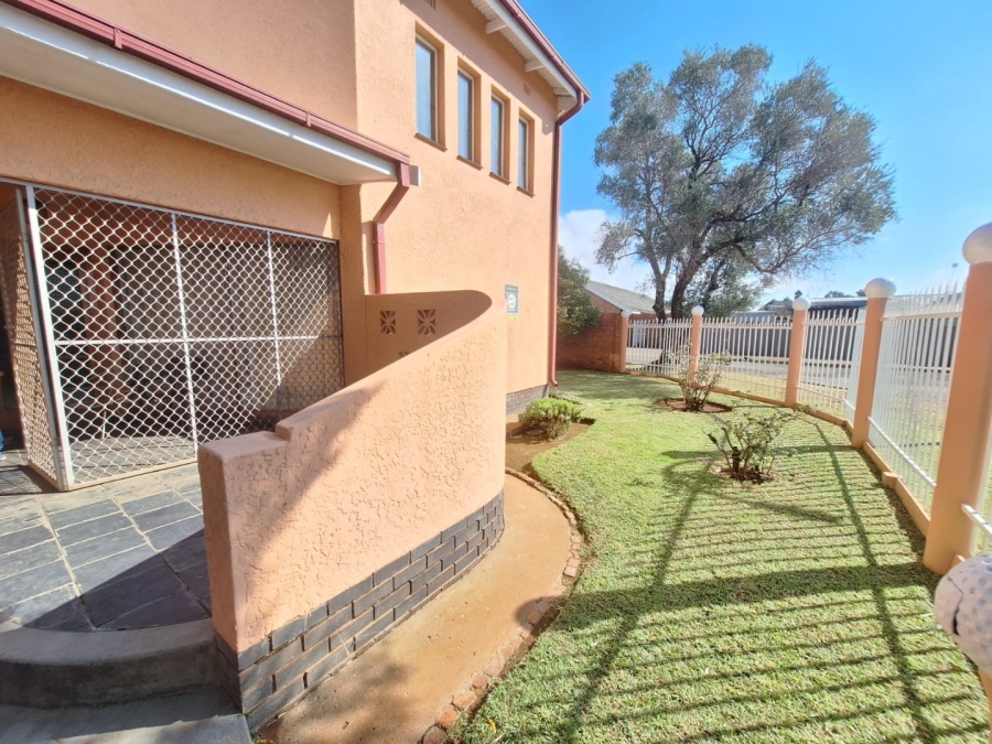 3 Bedroom Property for Sale in Northview Northern Cape